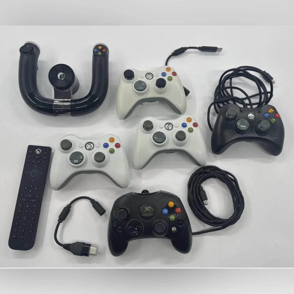 Microsoft Xbox 360 Lot Black White Controllers Wired Wireless Remote UNTESTED